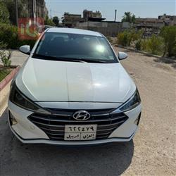 هیوندای ئەلەنترا